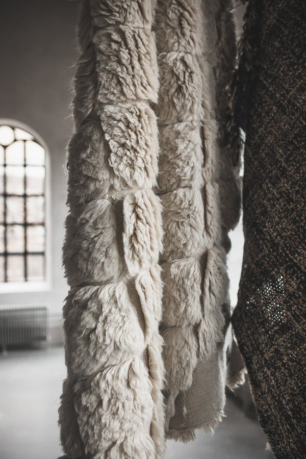 Amaze matta i ullblandning, offwhite 200 × 300 cm