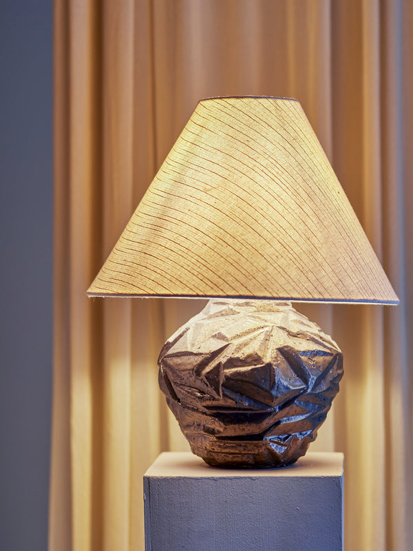 Carolla Bordslampa i stengods, brun, 49 cm