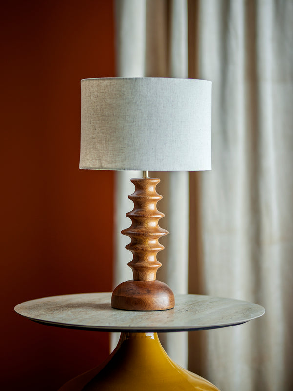 Elinora Bordslampa i mangoträ, brun, 52 cm