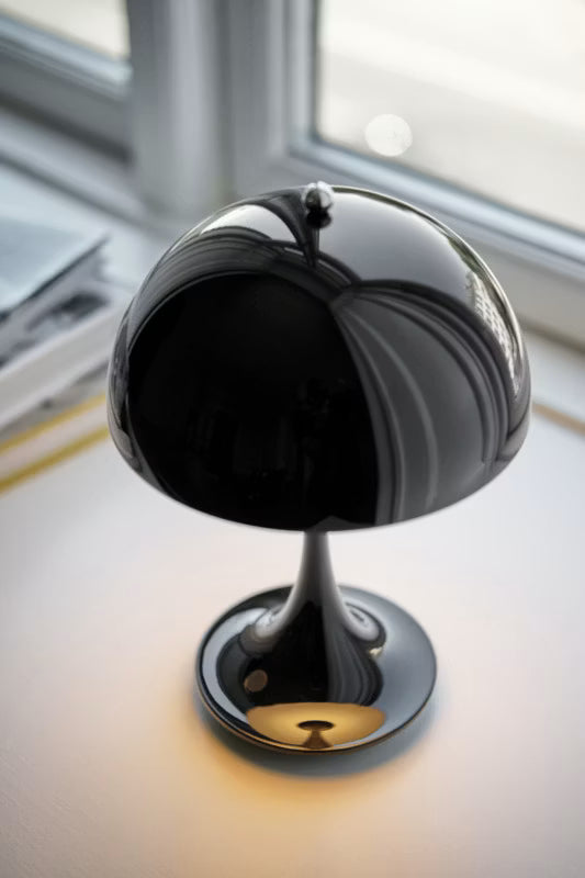 Panthella 160 Bordslampa Portabel, Svart