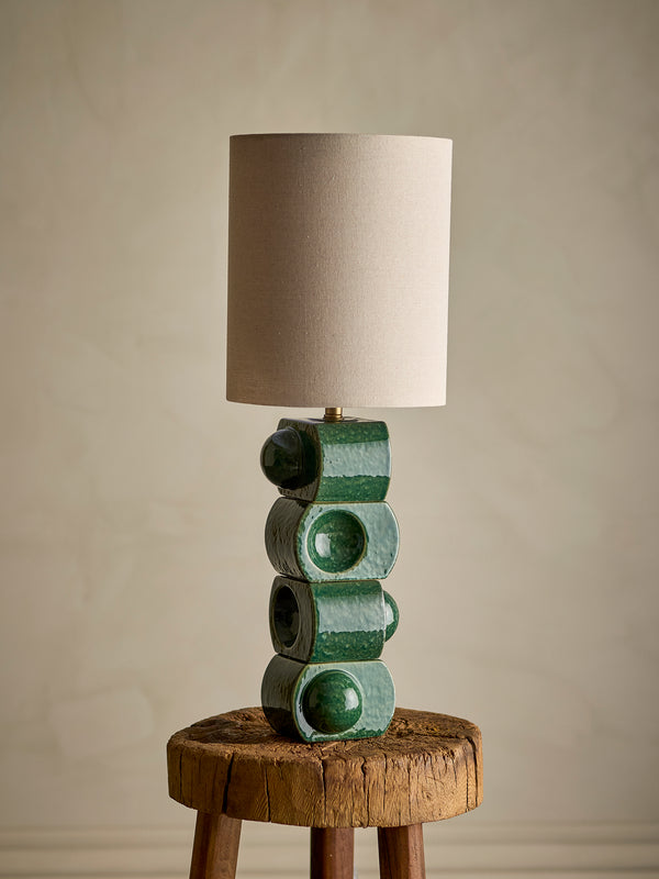 Brady Bordslampa i stengods, grön, 68 cm